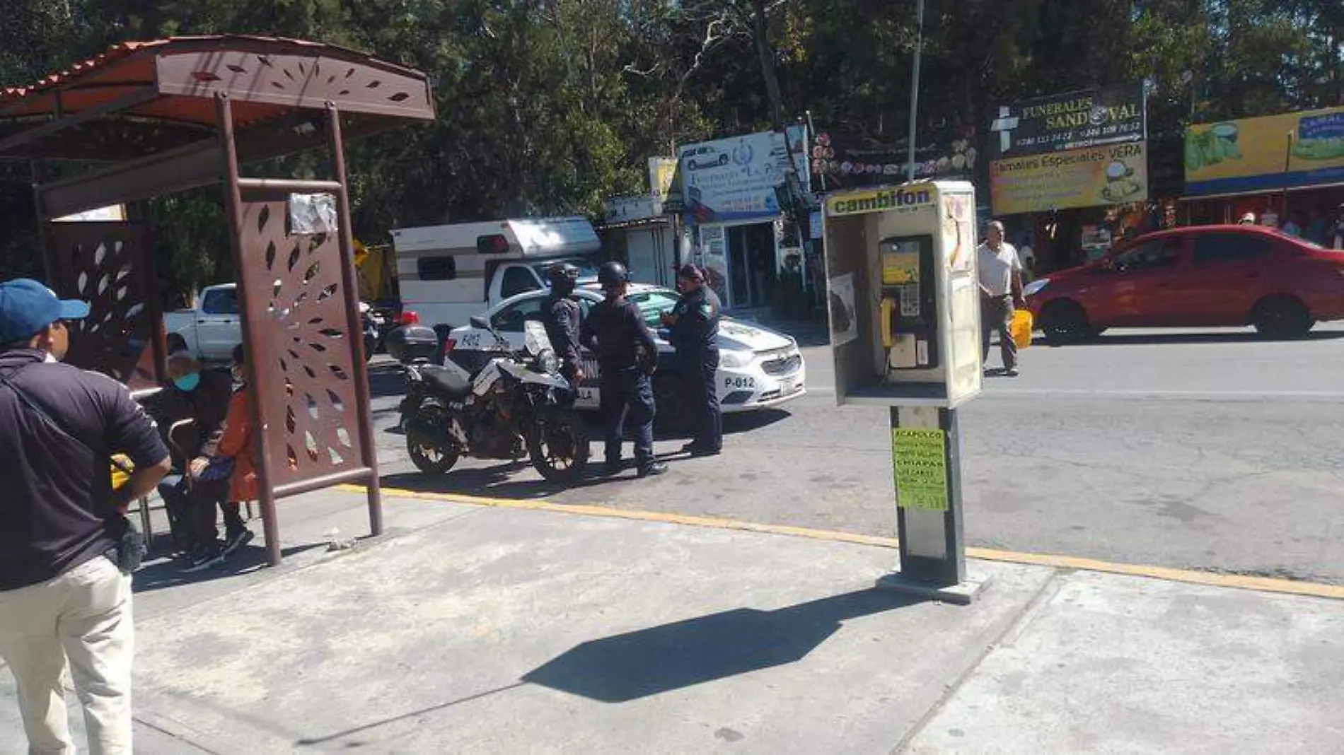 golpes entre dueños de funerarias